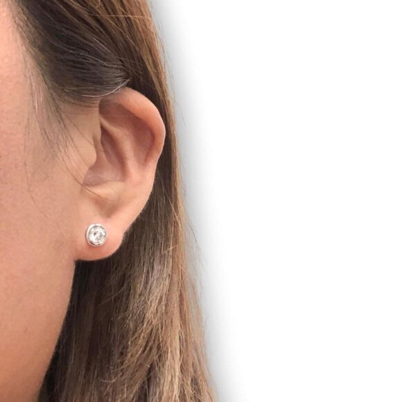 6,400 Tiffany & Co Platinum Diamond Stud Elsa Peretti Yard Bezel 0.56ct F VS1 - Picture 6 of 9